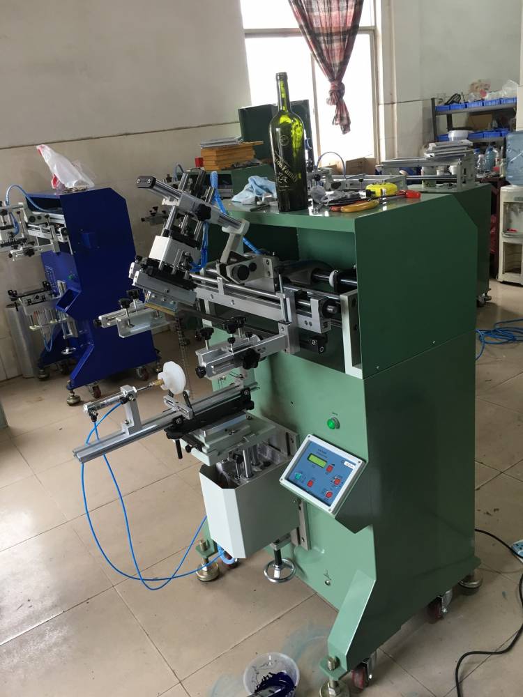 東莞駿欣機(jī)械有限公司提供絲印機(jī)移印機(jī)